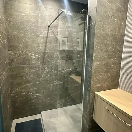 Apartament Sky Kato *
